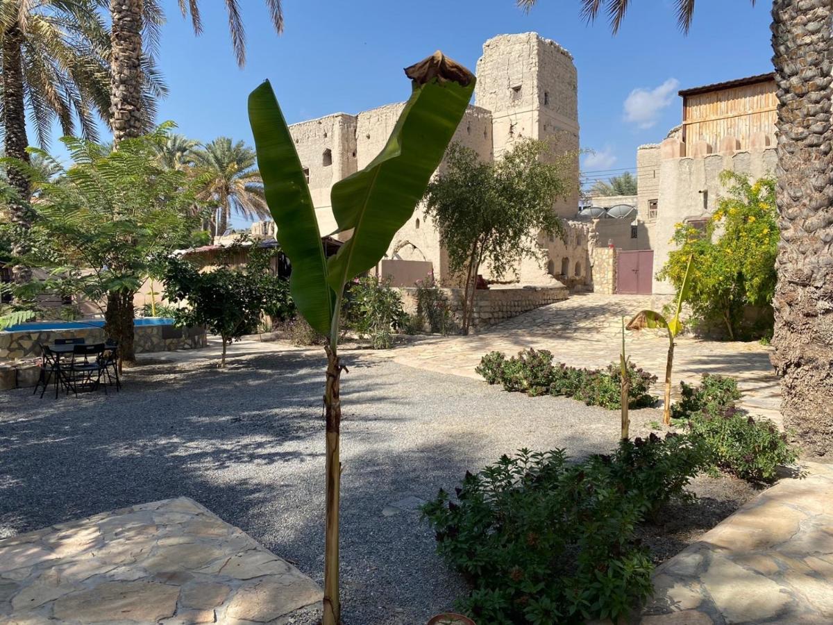 Villa Al- Aqyr Rest Garden أستراحة حارة العقر à Nizwa Extérieur photo