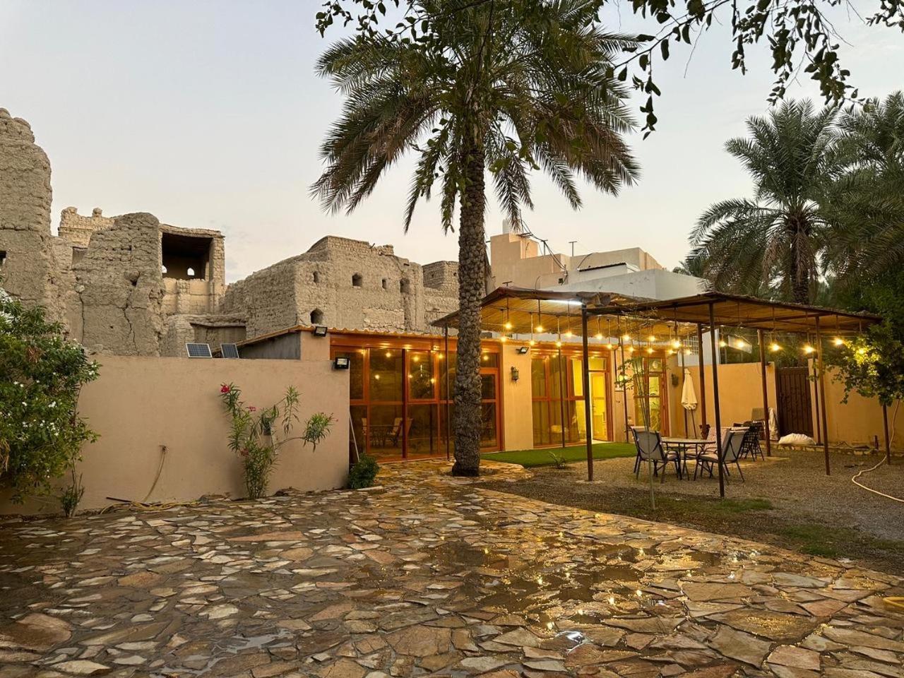 Villa Al- Aqyr Rest Garden أستراحة حارة العقر à Nizwa Extérieur photo